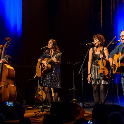 Schick Sisters mit Ewald Pfleger (OPUS)