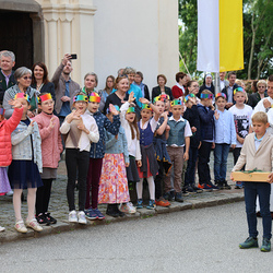 Festmesse und Segnung des neu renovierten Pfarrhofes in Dobl mit Weihbischof Johannes Freitag.