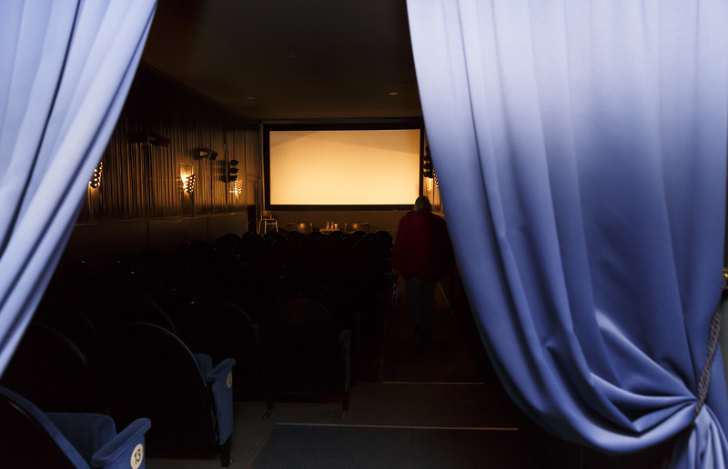 Sonntagsblatt, Gerd Neuhold Vorhang auf! Im Rechbauerkino lädt ComUnitySpirit zum interreligiösen Filmabend ein.