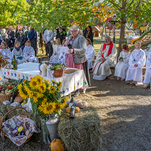 Ein wunderschönes Erntedankfest- 50 Jahre Pfarrkindergarten