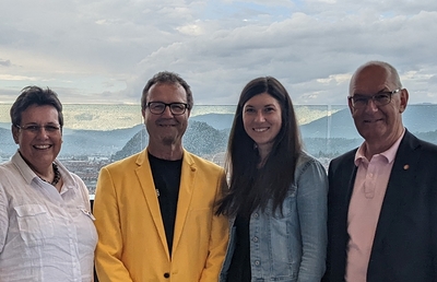 Der Vorstand der DSG: Obmann Georg Plank (2.v.l.), Stellvertreterin Anna Wiesenhofer (2.v.r.)  flankiert von Anna Hollwöger (Leiterin Seelsorge&Gesellschaft der Diözese Graz-Seckau, links) und Stefan Herker (Präsident Steir. Sportunion)