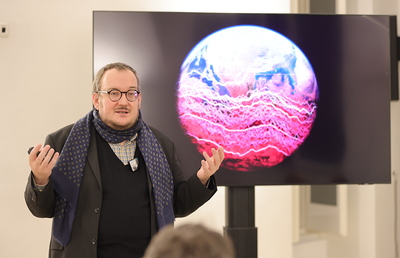 Im Mittelalter versuchte man, mit „moralischer Meteorologie“ und religiösen Bußritualen, den 'Wettergott' zu besänftigen.