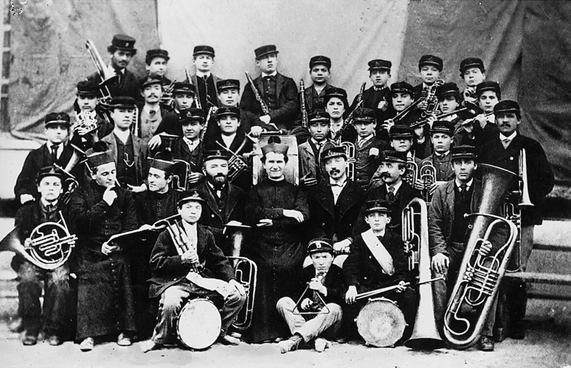 Don Bosco war auch ein großer Freund der Blasmusik - weshalb es auch an vielen Orten der Welt, wie auch in Graz, Don Bosco-Blasmusikorchester gibt.