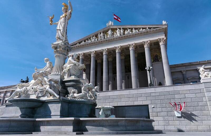 Das österreichische Parlament in Wien / Davide Robetti Der Nationalrat hat am Mittwoch den europäischen Asyl- und Migrationspakt umgesetzt.