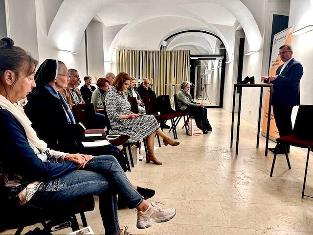 Weibischof Johannes Freitag sprach bei den Grazer Minoriten über einen beeindruckenden kirchlichen Lehrmeister: Küchenbruder Lorenz