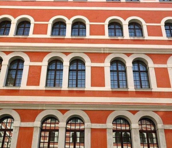 Bildungsforum Mariatrost Bedingt durch die Covid19-Situation wird unter anderen auch diese Veranstaltung aus den Räumlichkeiten der Bürgergasse 2 in den virtuellen Raum verlegt.