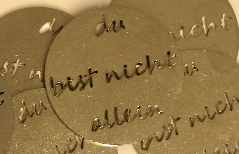 „Sie sind nicht allein! Wir sind für Sie da – wenn auch auf vielleicht ungewohnte Art und Weise', betont Bischof Wilhelm Krautwaschl.