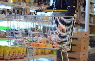 Den Einkaufswagen mit allen benötigten Produkten füllen zu können ist für viele keine Selbstverständlichkeit.