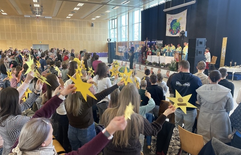 Sternsingerfest 25/26 / Katholische Kirche Seiermark Super Stimmung beim Sternsingerfest der Katholischen Kirche Steiermark in Fehring.