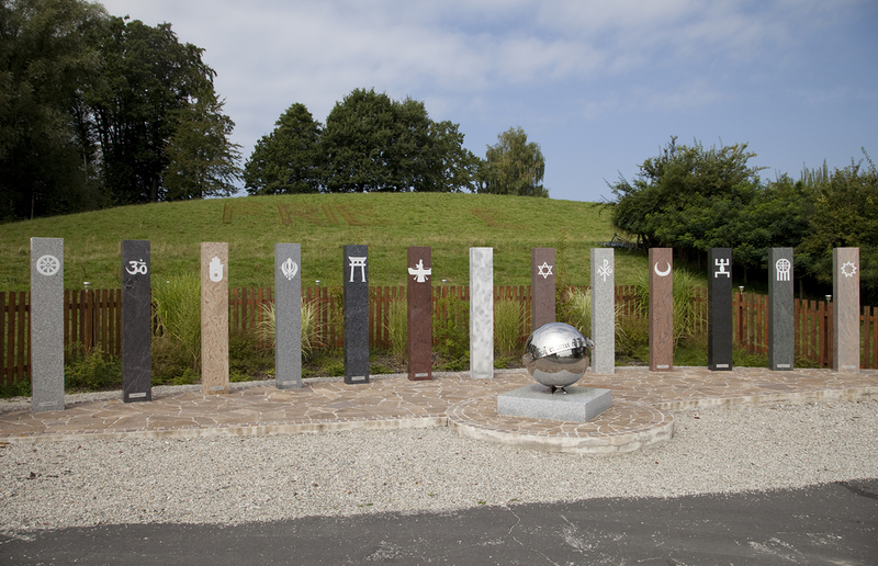 Ein friedliches Zusammenleben aller Konfessionen – Religiös motivierte Gewalt macht diese Vision in vielen Regionen unmöglich. 