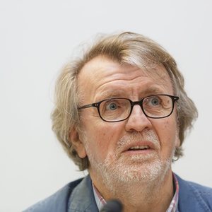 'Auf der Flucht': Vortrag von UProf. Peter Strasser und Vorstellung des gleichnamigen Themenheftes, gestaltet von Johannes Rauchenberger und Alois Kölbl, 20. Sept. 2016'