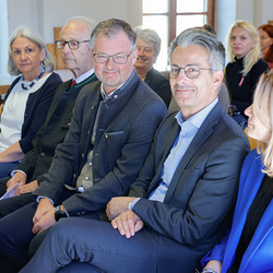 Die Spielegruppe Herz im BeGS, Pfarre Graz-Süd, wurde am 3. Oktober 2025 in der Pfarre Graz-St. Peter eröffnet.