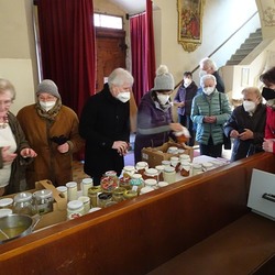 'Suppe to go' aus der Pfarre Arnfels