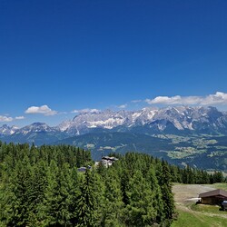 Am 26.6.2023 fand das traditionelle Almrauschfest auf der Reiteralm (Schladming) statt. In Ökumenischer Verbundenheit feiern wir Gottesdienst. 