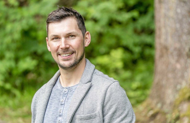 Kneippbund Wir selbst sind Künstler unseres Lebens, durch praxisnahe Beispiele versucht Georg Jillich unser Bild vom eigenen Leben zu ergänzen.