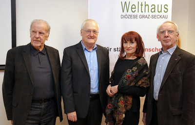 Hermann Schaller, Jubilar Dietmar Schreiner, KFB Vorsitzende Lydia Lieskonig und Alfred Tschandl 