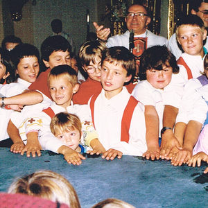 1987: Altarweihe in Blumau